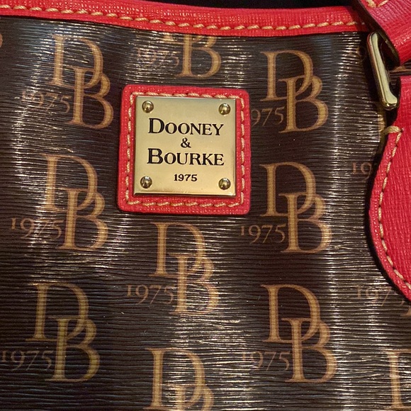 New without tags Dooney and Bourke Richmond shopper tote - Picture 2 of 14